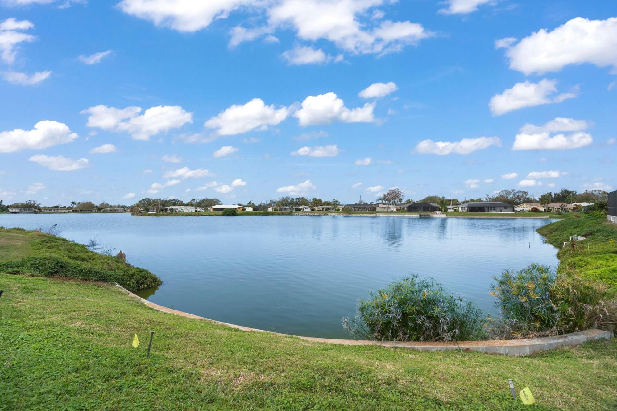 Venice Lakefront Pool Home 外观 照片